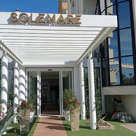 Solemare Hotel E Residence มิซาโน อาดรีอาติโก ภายนอก รูปภาพ