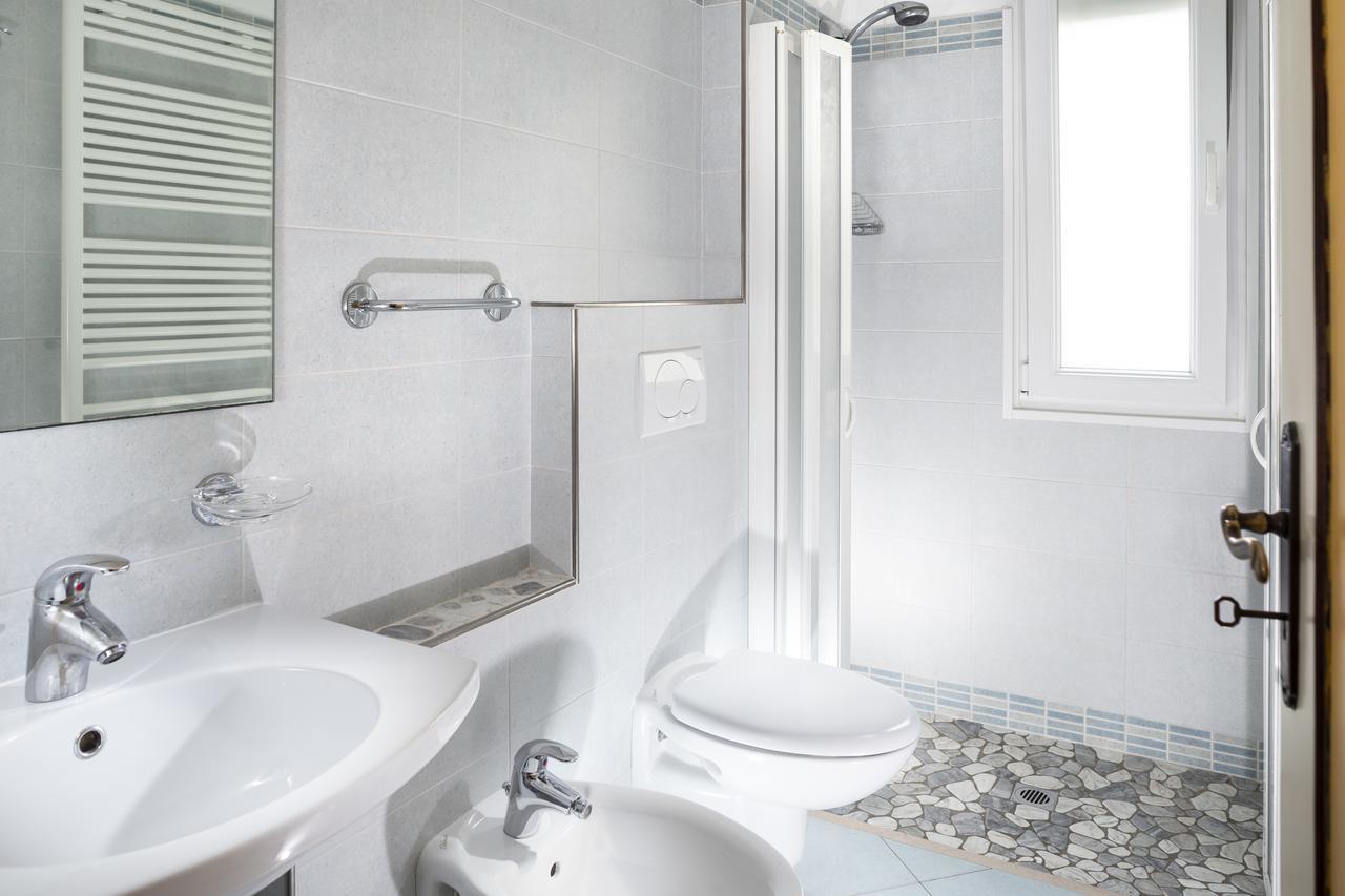 Solemare Hotel E Residence มิซาโน อาดรีอาติโก ภายนอก รูปภาพ